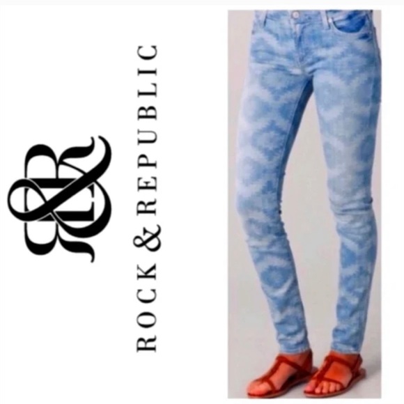 Rock & Republic Aztec Print Jeans - Picture 1 of 9